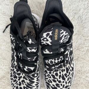 Addidas women’s shoes